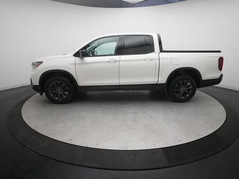 Certified 2023 Honda Ridgeline Sport image 24