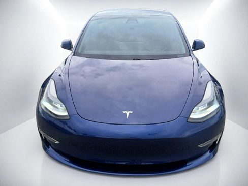 Used 2021 Tesla Model 3 Long Range AWD/4WD image 3