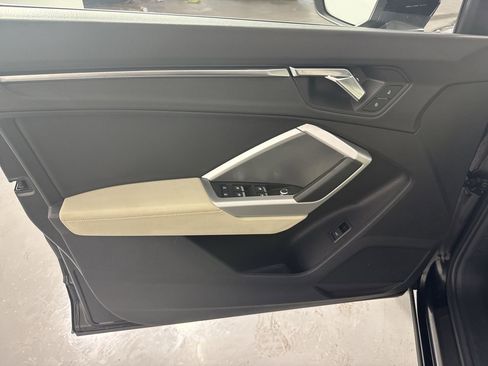 Used 2019 Audi Q3 2.0T Premium AWD/4WD image 19