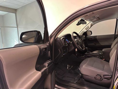 Certified 2021 Toyota Tacoma SR image 21