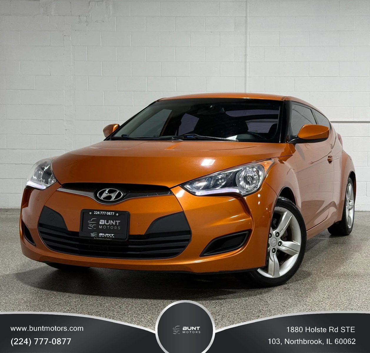Used 2012 Hyundai Veloster FWD image 1