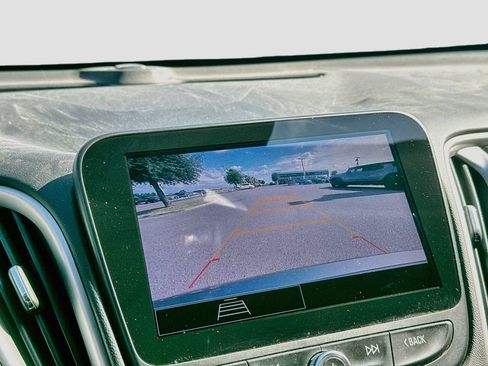Used 2025 Chevrolet Malibu RS w/ LPO, Floor Liner Package FWD image 16