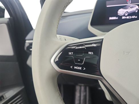 Used 2023 Volkswagen ID.4 Pro S image 34