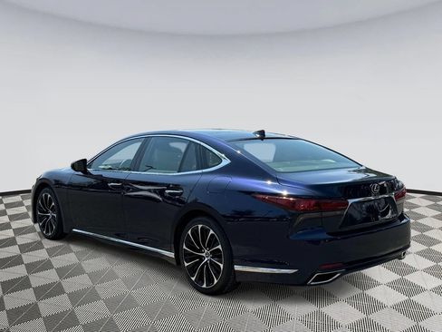 Used 2023 Lexus LS 500 AWD w/ Luxury Package image 4