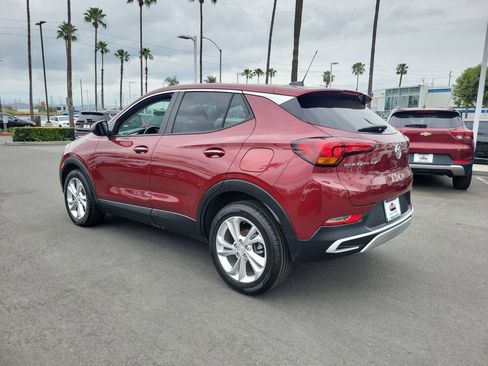 Used 2023 Buick Encore GX Preferred w/ Cold Weather Comfort Package FWD image 3