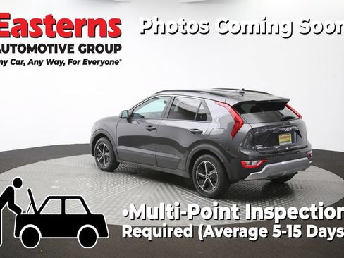 Used 2025 Kia Niro LX FWD image 62