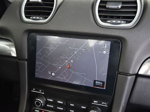 Certified 2025 Porsche 718 Boxster image 19