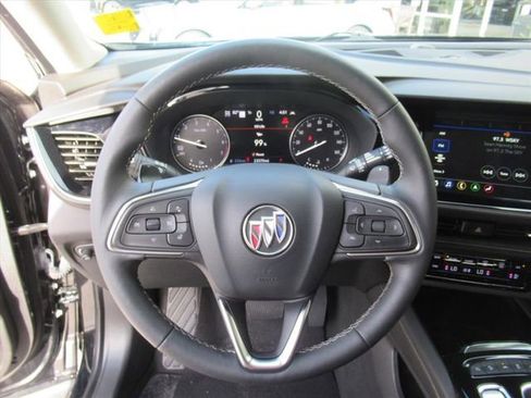 Used 2023 Buick Envision Avenir image 16