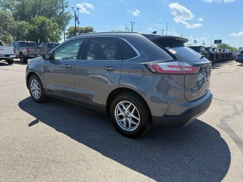 Used 2024 Ford Edge SEL w/ Convenience Package AWD/4WD image 8