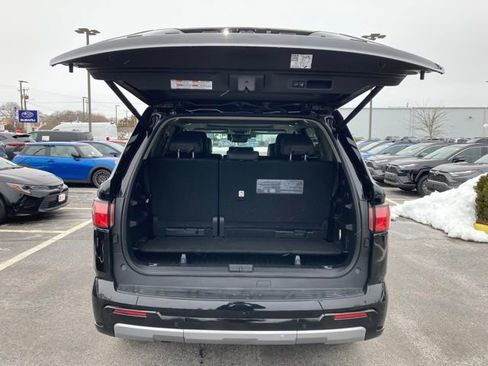 Certified 2024 Toyota Sequoia Limited AWD/4WD image 7