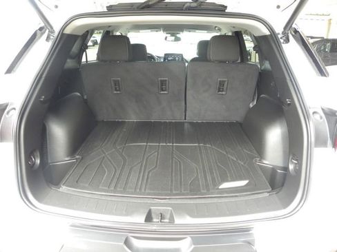 Used 2023 Chevrolet Blazer LT w/ Convenience Package image 17