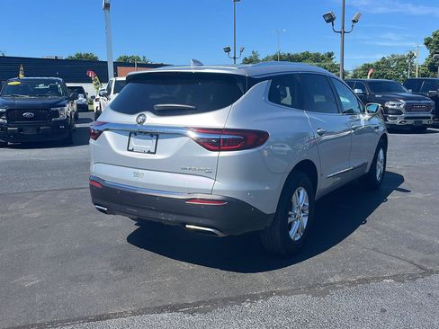 Used 2019 Buick Enclave Essence AWD/4WD image 5