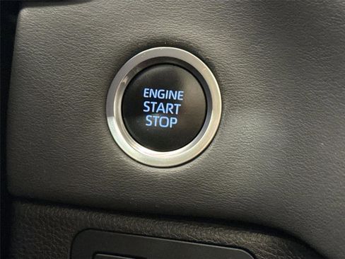 Used 2023 Toyota Tundra Platinum w/ Advanced Package image 22