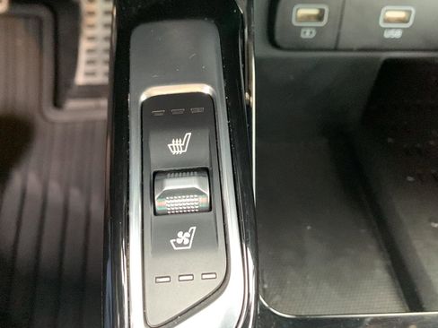 Used 2022 Kia Sorento SX Prestige image 14