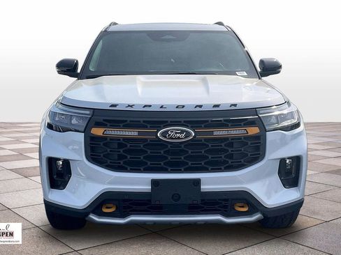 New 2026 Ford Explorer Tremor w/ Tremor Ultimate Package AWD/4WD image 17