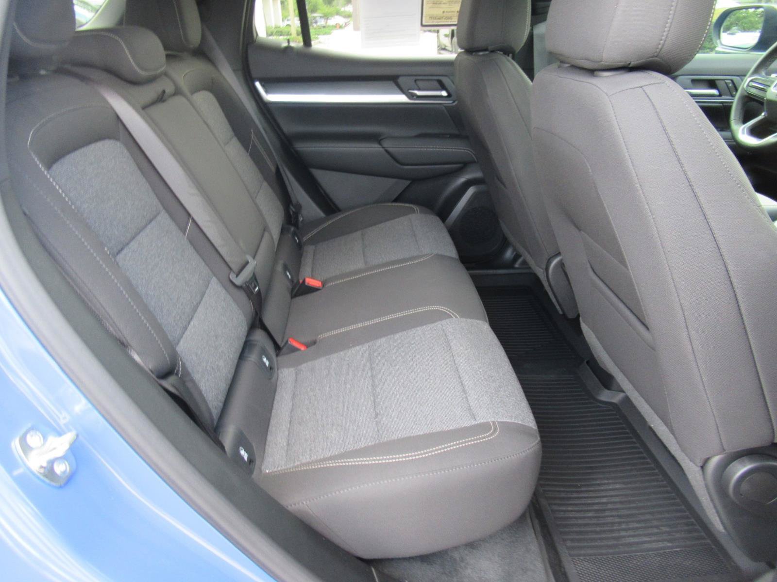 Used 2026 GMC Terrain Elevation w/ Black Edition FWD image 32