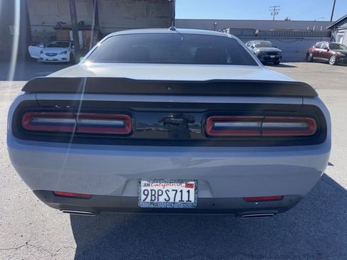 Used 2022 Dodge Challenger GT w/ Plus Package image 6