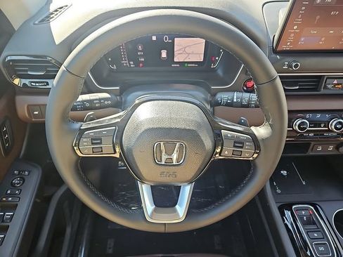 New 2026 Honda Pilot Touring image 23
