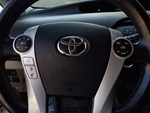 Used 2010 Toyota Prius Five image 12