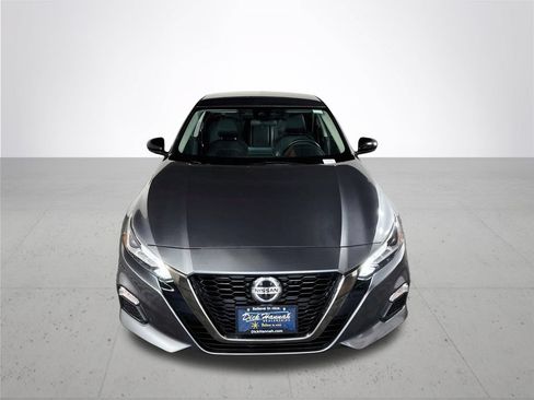 Used 2020 Nissan Altima 2.5 SR FWD image 3