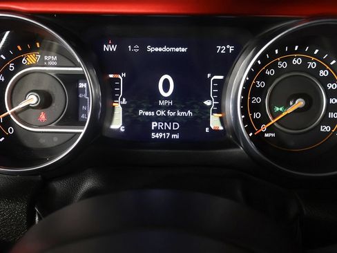 Used 2023 Jeep Wrangler Unlimited Rubicon w/ Dual Top Group AWD/4WD image 31