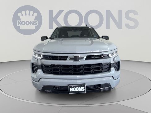 Used 2024 Chevrolet Silverado 1500 RST AWD/4WD image 11