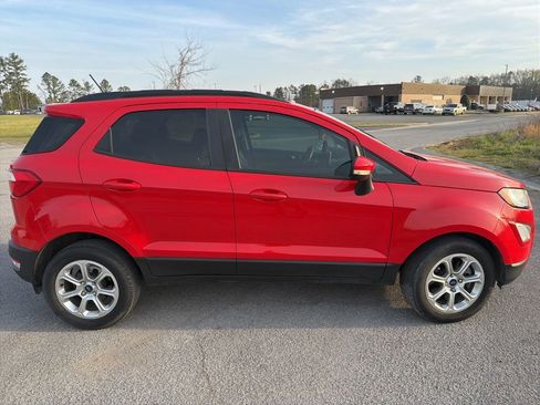 Used 2020 Ford EcoSport SE w/ SE Convenience Package image 6
