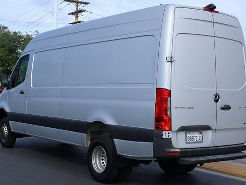 Used 2021 Mercedes-Benz Sprinter 3500 image 6
