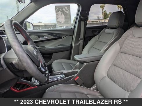 Used 2023 Chevrolet TrailBlazer RS image 18