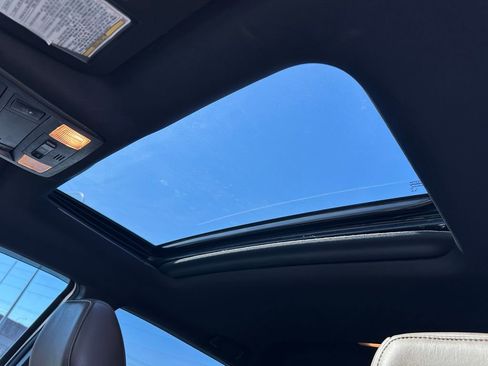 Used 2017 Toyota Tacoma Limited w/ Tow Package image 22