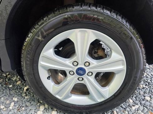 Used 2014 Ford Escape SE w/ Equipment Group 201A FWD image 10