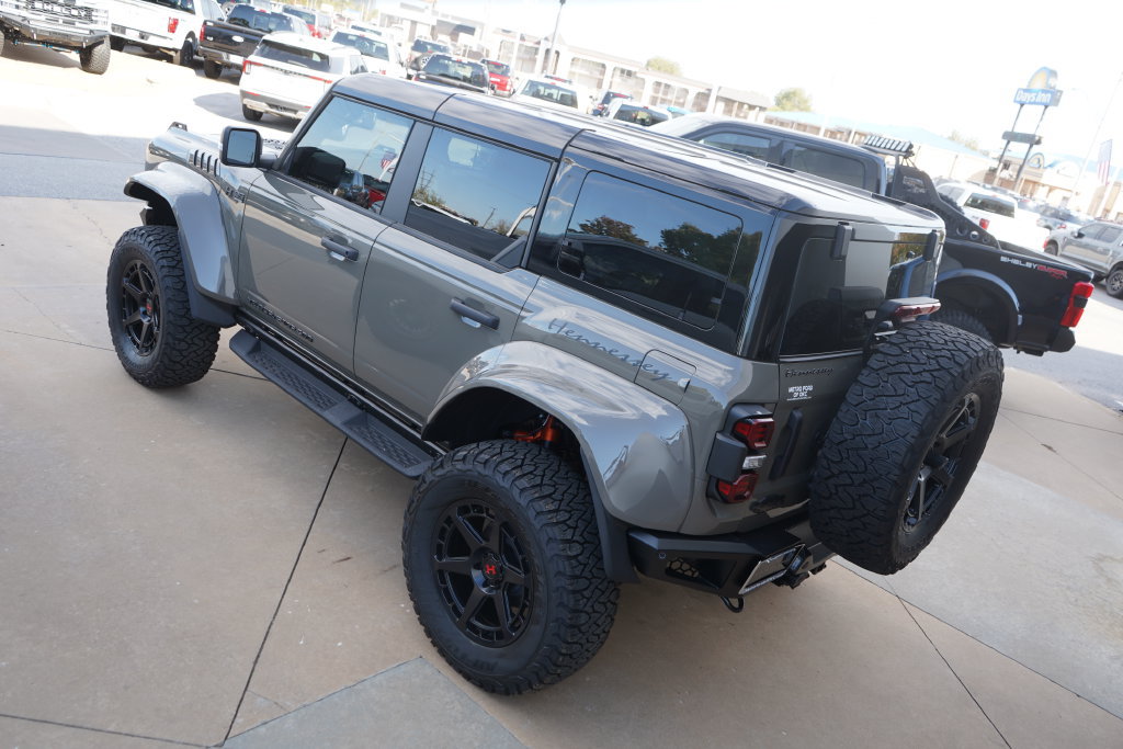 New 2026 Ford Bronco Raptor w/ Interior Carbon Fiber Pack AWD/4WD image 17