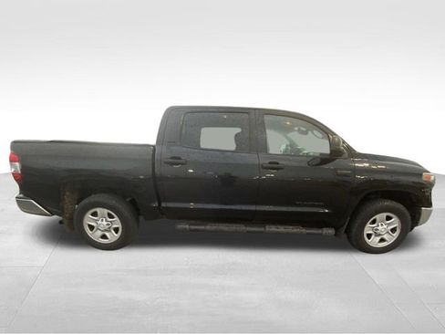 Used 2020 Toyota Tundra SR5 AWD/4WD image 13