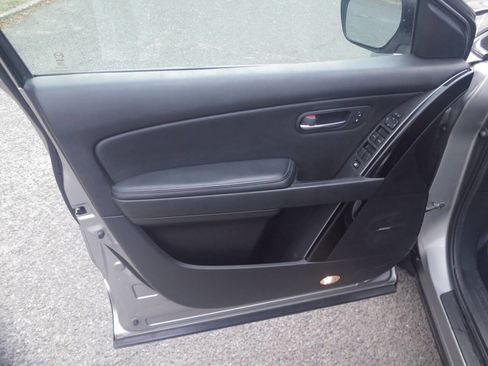 Used 2010 MAZDA CX-9 Touring w/ Moonroof & Bose Audio Pkg image 30