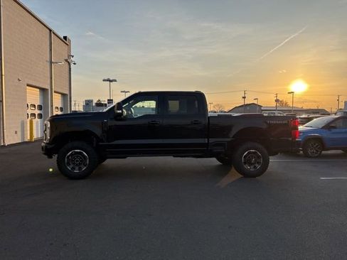Used 2024 Ford F250 XLT w/ Tremor Off-Road Package image 2