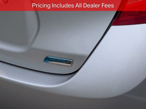Used 2014 Nissan Versa Note S FWD image 7