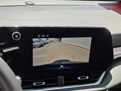 Certified 2026 Chevrolet Equinox LT FWD image 21