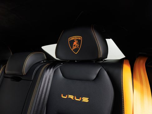 Used 2024 Lamborghini Urus S image 61