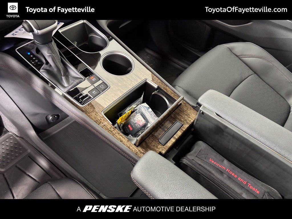 New 2026 Toyota Sienna Platinum AWD/4WD image 39