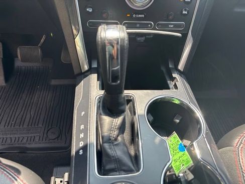 Certified 2018 Ford Explorer Sport AWD/4WD image 22