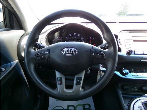Used 2016 Kia Sportage LX AWD/4WD image 5