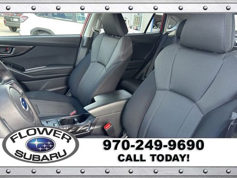 Used 2021 Subaru Crosstrek 2.0i AWD/4WD image 24