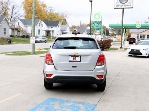 Used 2017 Chevrolet Trax LS image 6