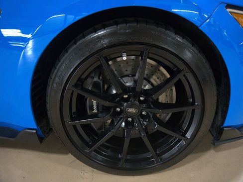 Used 2017 Ford Mustang Shelby GT350 w/ Electronics Package image 28