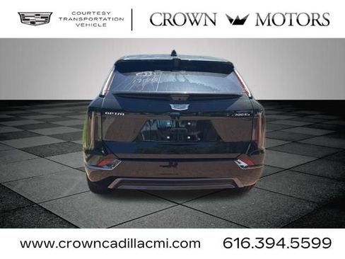 Used 2026 Cadillac Optiq Sport 1 w/ LPO, Floor Liner Package AWD/4WD image 8