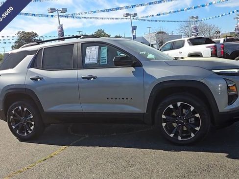 New 2026 Chevrolet Equinox RS w/ LPO, Floor Liner Package image 3