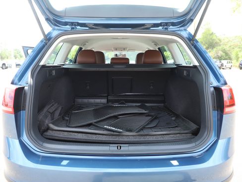 Used 2017 Volkswagen Golf Alltrack S AWD/4WD image 15