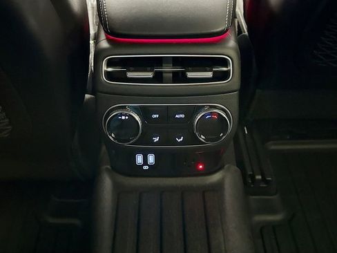 Used 2024 Genesis GV70 2.5T w/ Sport Prestige Package AWD/4WD image 26