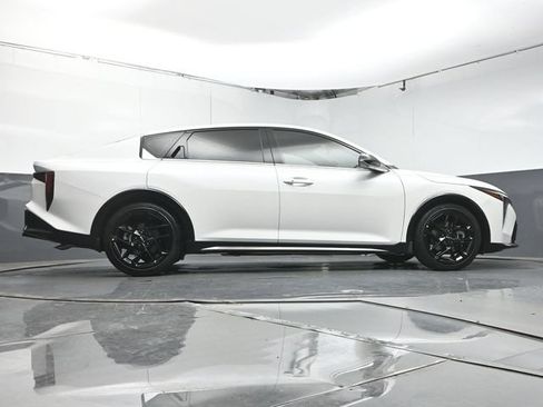 Used 2025 Kia K4 GT-Line Turbo FWD image 37