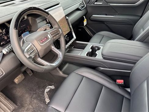 New 2026 GMC Acadia Elevation image 10